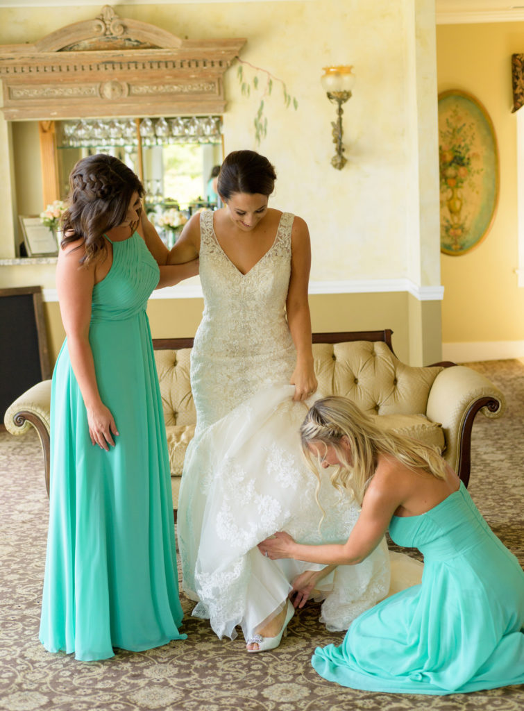Getting-Ready-in-Bride’s-Room—The-Perry-House-Wedding-Venue Getting-Ready-in-Bride's-Room---The-Perry-House-Wedding-Venue